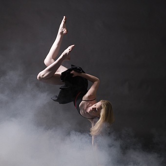 舞蹈摄影大师路易斯·格林菲尔德作品欣赏